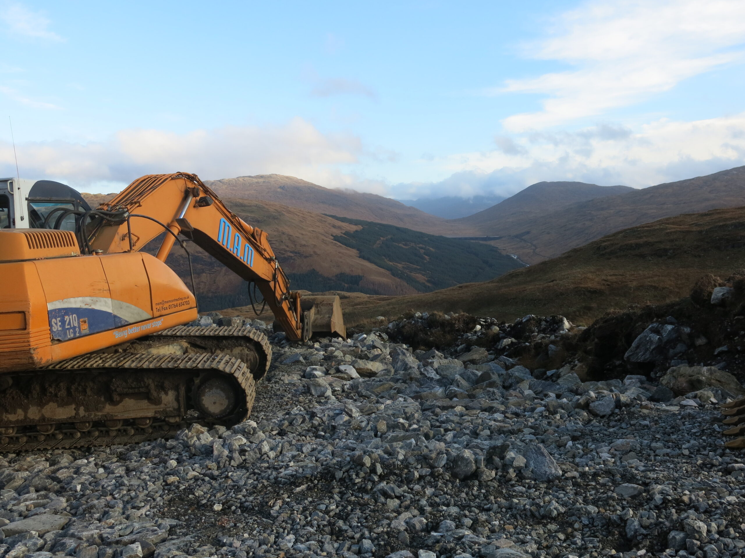 Merk Hydro Header Pond Construction